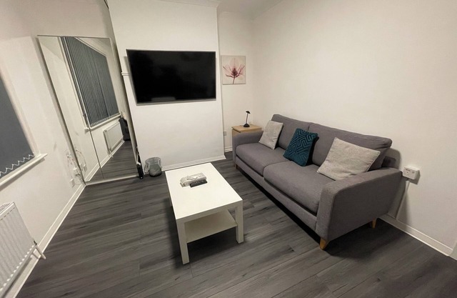 3 bedroom house in Bournemouth/Poole