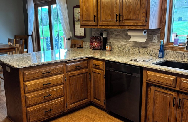 3-bedroom house located just 25 minutes south of Lambeau Field for NFL Draft