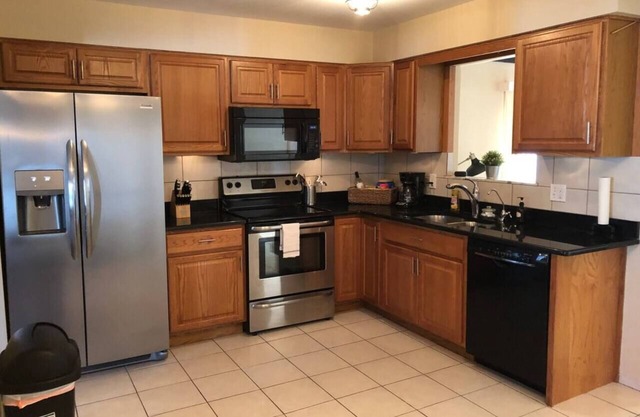 3 Bedroom Industrial Vibe