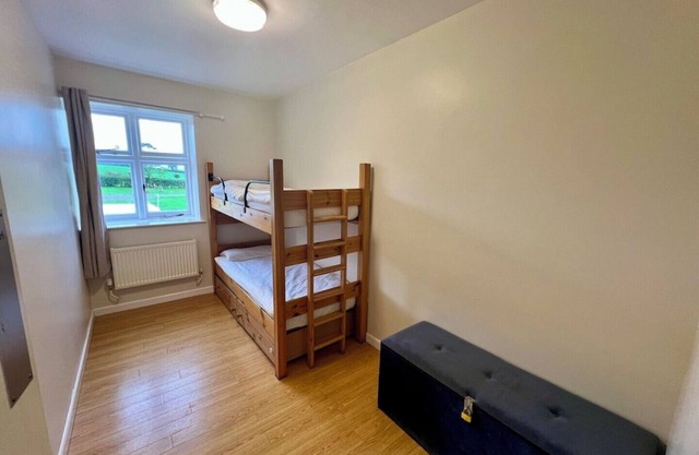 3 Bedroom lodge style accommodation, Sleeps 14 with a large kitchen/dinner