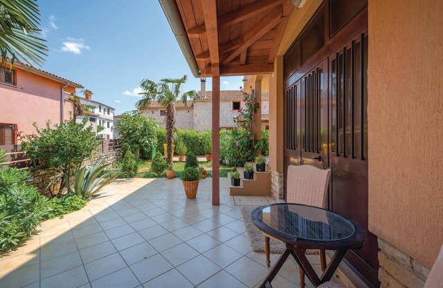 Bel appartement à Rovinj avec jacuzzi