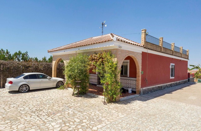 Belle maison de 3 chambres à Olivares
