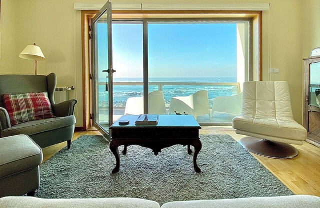 Duplex de luxe 3 chambres à coucher au bord de la mer
