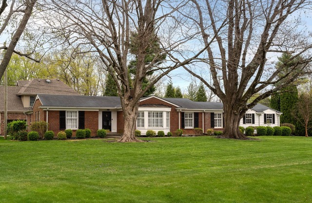 3 bedroom Luxury Louisville Rental