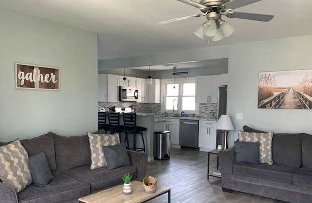 3 Bedroom Old Homestead Beach Cottage