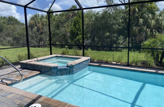 3-Bedroom Pool Home in Amazing Heritage Landing Golf Community