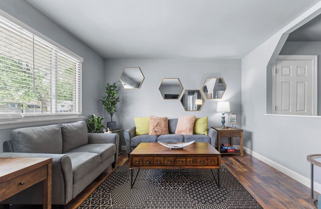 3 Bedroom Ranch in St. Peters by StayLage