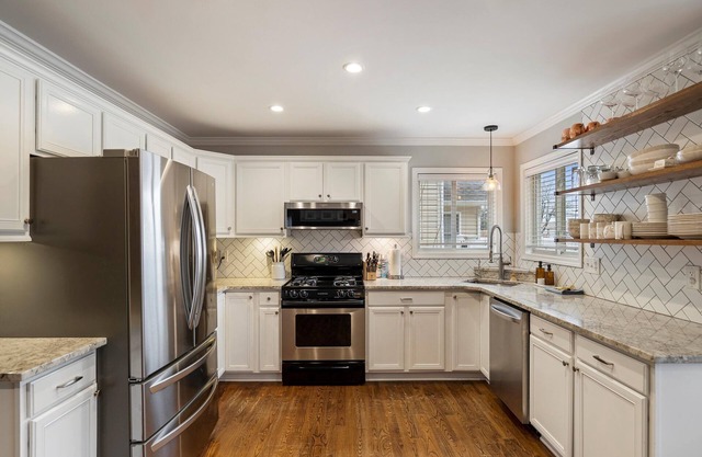 3-bedroom Royal Oak home with finished basement - 15 min from Detroit!