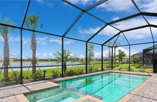 3 Bedroom Single family 428743 by Houzlet