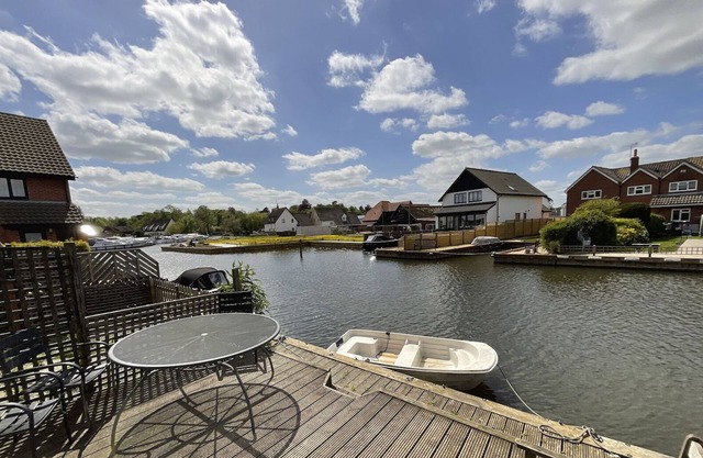 3 chambres Swan Cottage à Wroxham, Norfolk, Norfolk Broads, Angleterre