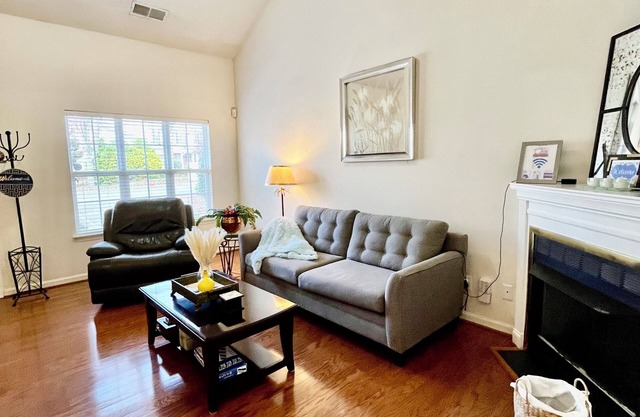 3-bedroom vacation home just 10 minutes from Greensboro Coliseum