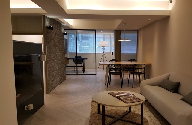 3 chambres à coucher + 1 bureau + 3 salles de bain (près de Taipei 101 et MRT)