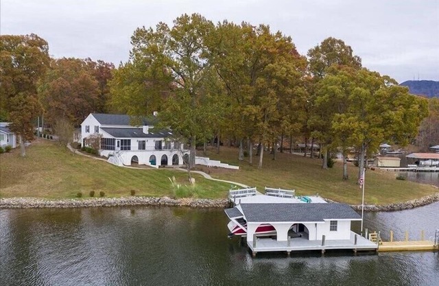 Beautiful Property! Flat, Wonderful Point w/Miles of Wide Water Views! Come Visit "Off The Dock"!