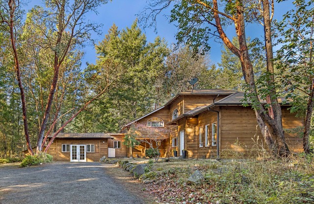 Maison de 3 chambres avec salle bonus! - (Woodhaven)