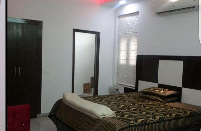 3 Bhk modern flat at sector 17 faridabad