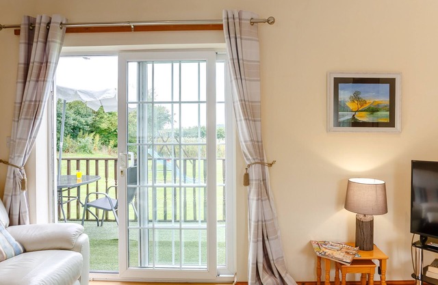 3 Black Horse Cottages