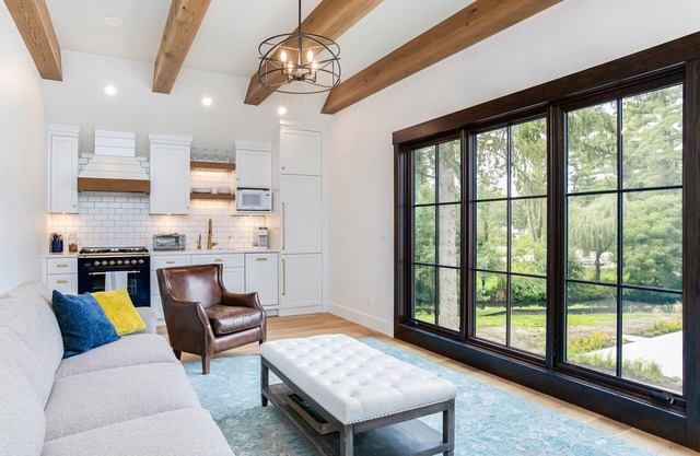 3 BR 2 BA Loft at Fr. Sorin's w/ Paddle Tennis