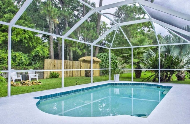 3 BR Pool Home In Nokomis - Close To Beaches
