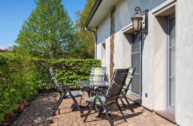 (3) Dorothea, 2-room apartment, terrace, ground floor - Ostseeferienhaus Drachenflieger Pepelow OFC 02