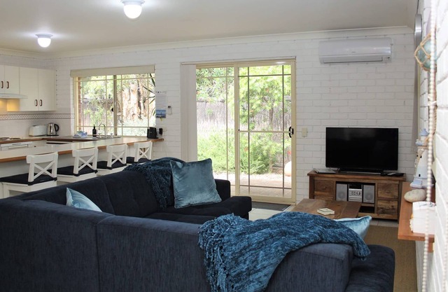 3 MELALEUCA - Plage de Boomerang, NSW