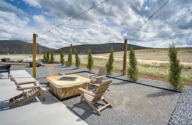 3 Mi to Bear Lake: Home w/ Hot Tub & Huge Patio!