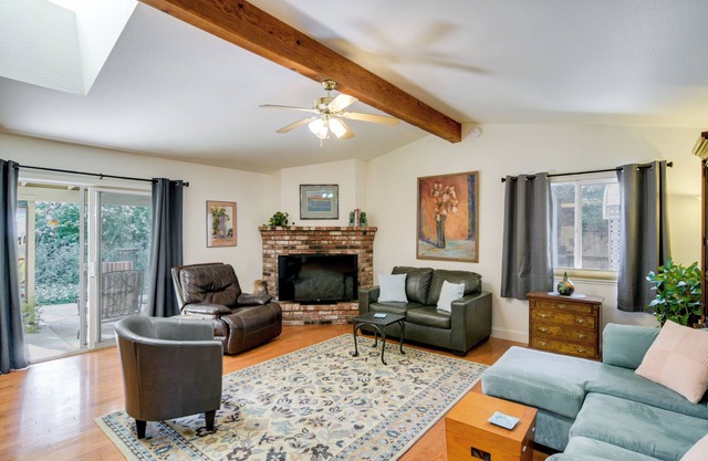 ~ 3 Mi to Dtwn & Chico State: NorCal Escape!