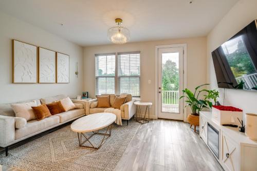 3 Mi to NW Stadium Modern Retreat in Largo