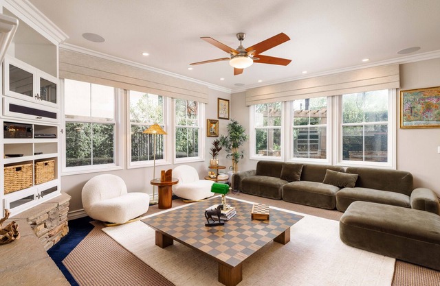 3 Milliion USD Villa 10Miles to Disneyland, Hottub
