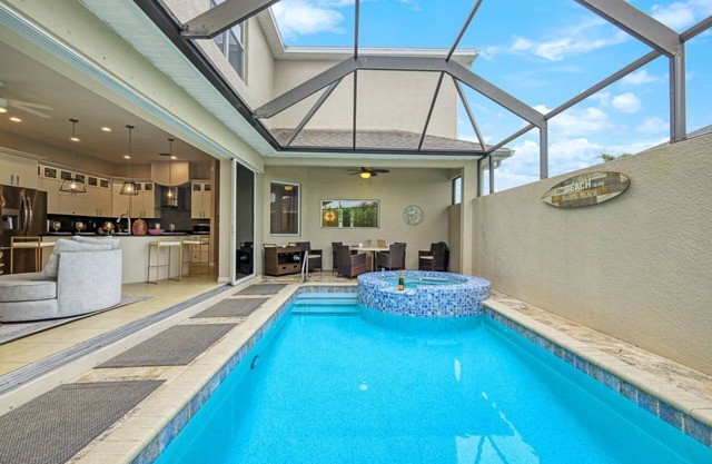 3 Min To Beach/Dining - Pool/Spa 10ppl Lux Fam Home