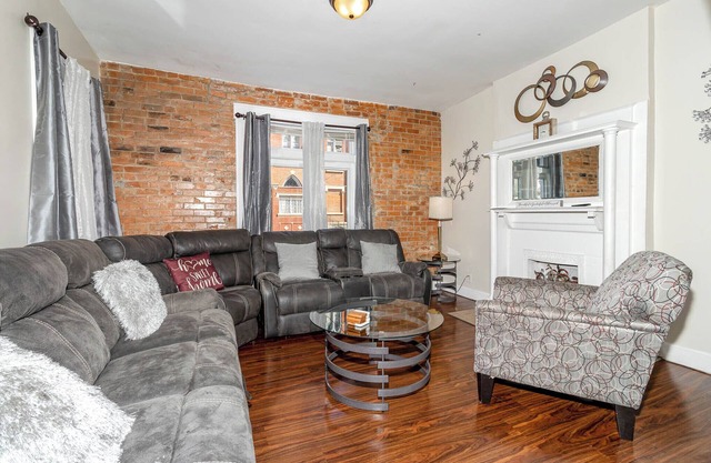 3 or 4 Bdrm House Near Univ of Cincinnati, Zoo & Downtown