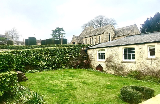 Magnifique studio récemment converti dans un village idyllique des Cotswolds!