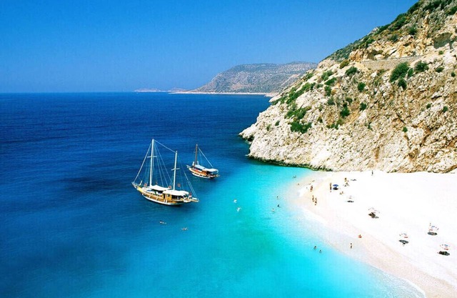 30 minutes walk to famous Beach, Konyaaltı Antalya