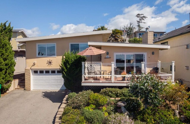 Vue spectaculaire dans une maison classique de Morro Bay