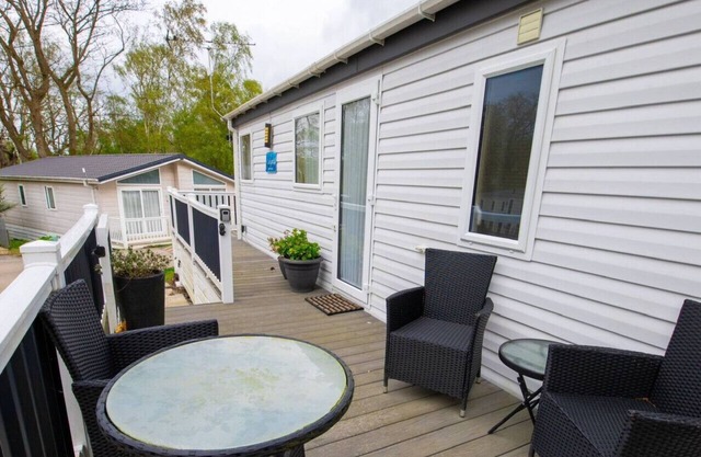 30 Redwood Lodge, Beauport Park