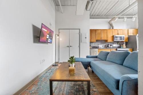 306-Urban Blissful Oasis Close to DT Parking