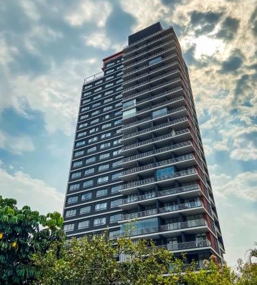 360 VN Turiassú by Housi