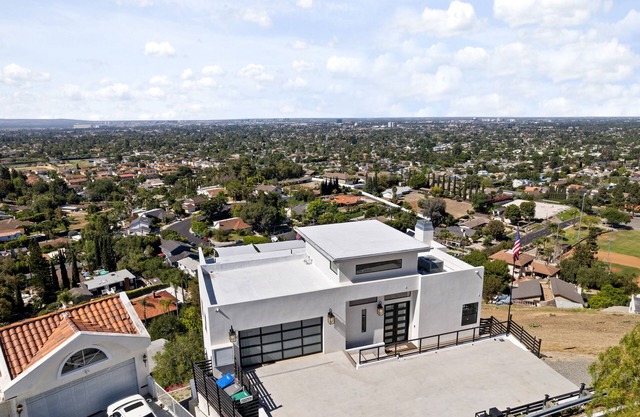 360° HILLTOP VIEW / Ultra Modern / 15min DISNEY