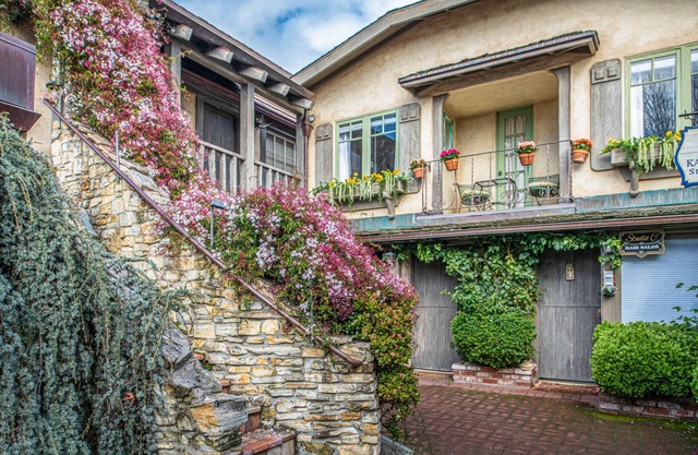 3795 The Artist's Way - Nouvelle location de vacances tous les soirs, Downtown Flat!