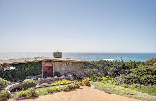 3927 Rocky Point Retreat - Oceanfront Guest House on Big Sur Coastline
