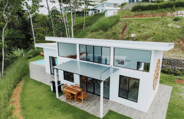 3bdr House in Uvita LAPA | 180° Ocean View