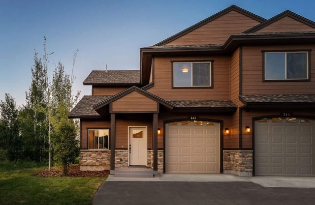 3BR Mountain Townhome - Victor