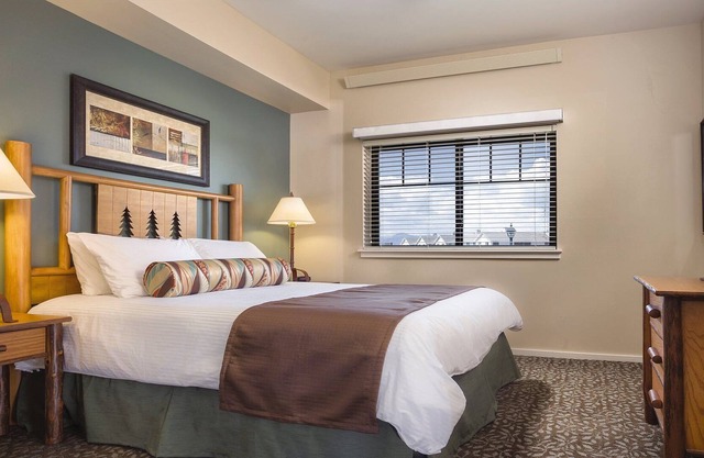 3BR Worldmark Resort Condo sleeps8! 1MINUTE TO PARK! NEW LISTING AVAILABILITY!