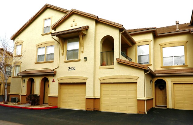 3BR2BA CONDO