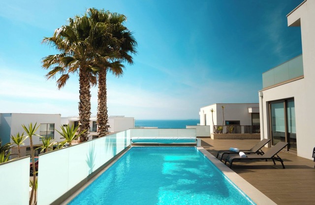 Incroyable Ocean Villa Avec Piscine Privée - 4G
