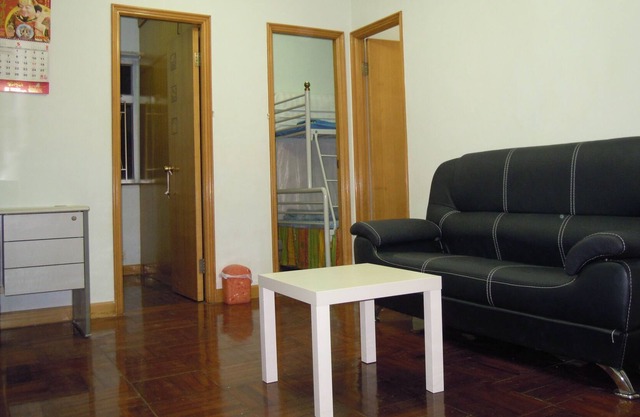 3mins MTR, 2bdrm Apt Au Ladies Market