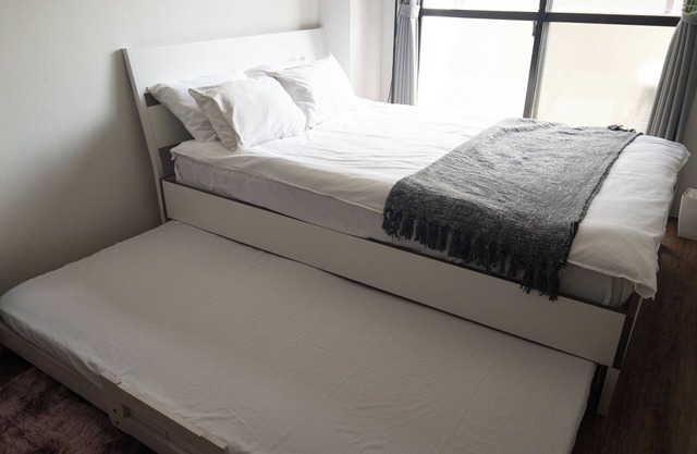 3ppl/34room /1h by train to DisneyLand/Free WiFi10