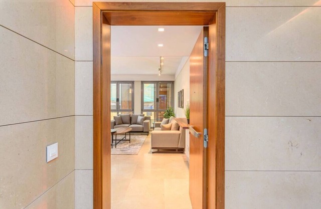 3rd Lvl Solidere 1-BR · Symphony 1-Bedroom Apartment At Kantari Beirut