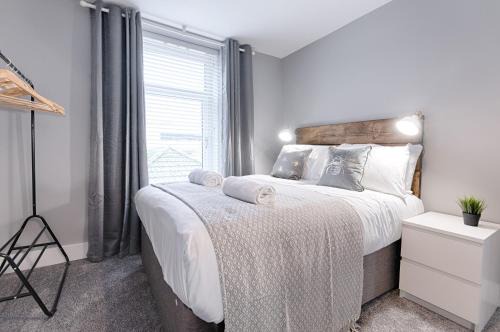3RM Flat, Smart Tv's, close to all amenities