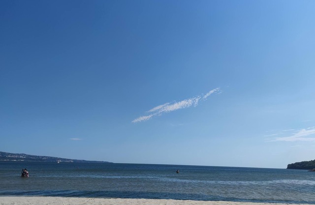 3room. Apartment in Varna South Bay Residense, pool in the complex, beach 50m.