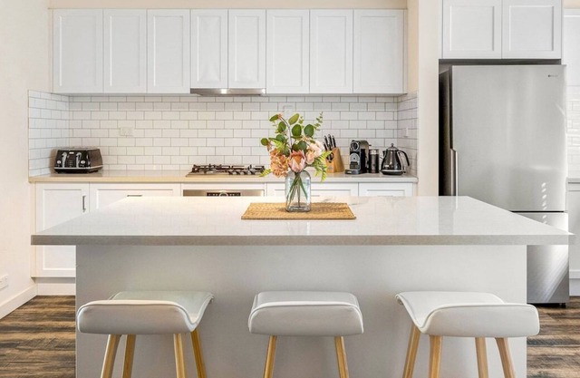 4/16 Park St, Hyde Park · Luxury @ Unley, Wifi, 3BR, 2km to City | Taity's